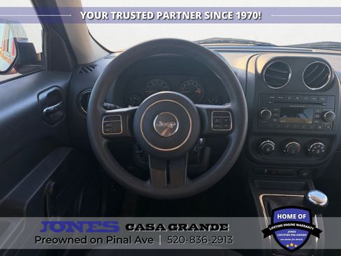 Used 2017 Jeep Patriot Sport image 12