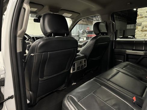 Used 2020 Ford F250 Lariat w/ Lariat Value Package image 27