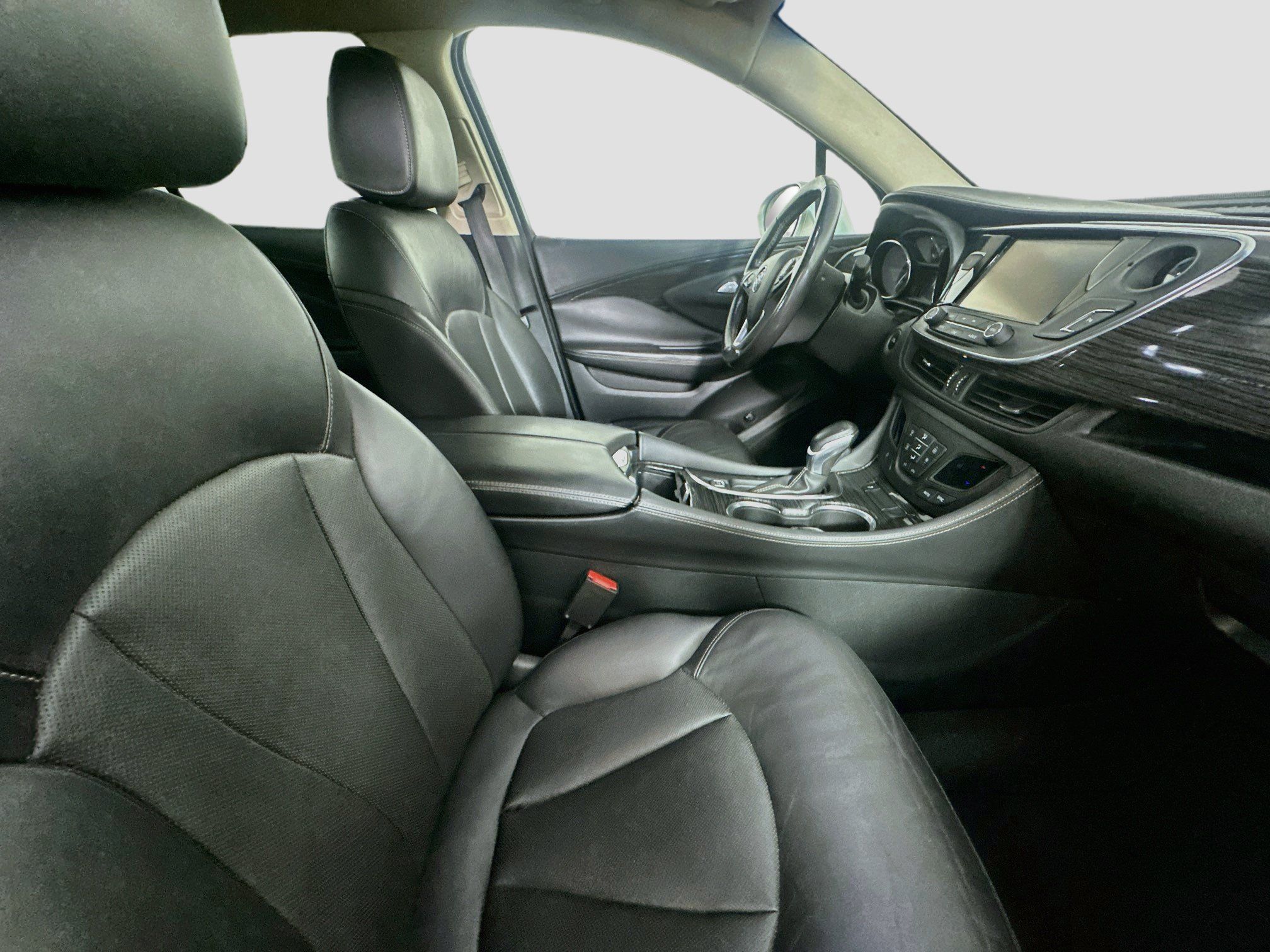 Used 2017 Buick Envision Essence FWD image 30