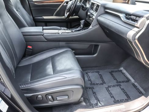 Used 2018 Lexus RX 350L AWD image 38