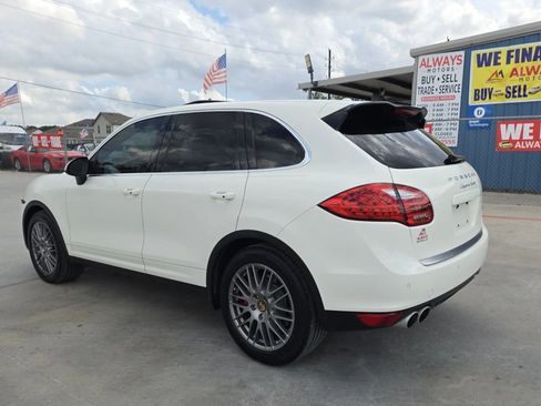 Used 2011 Porsche Cayenne Turbo AWD/4WD image 45