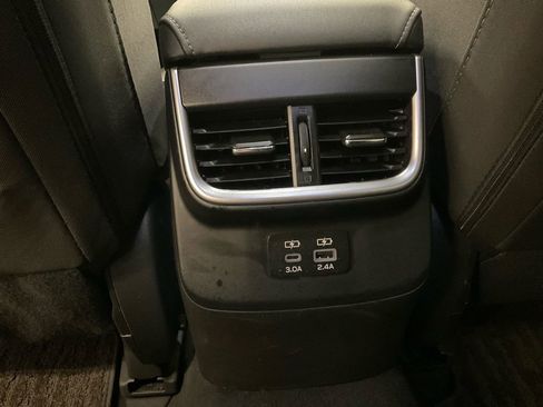 Used 2023 Subaru Outback Premium w/ Tech Package 1 image 32