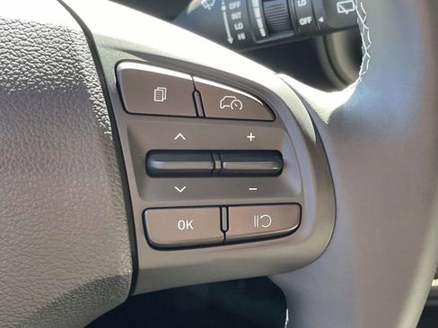 New 2026 Hyundai Venue SEL FWD image 21