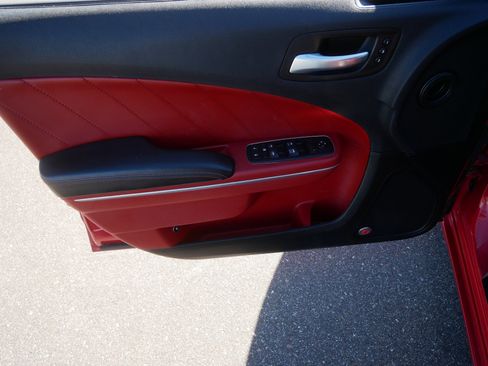 Used 2015 Dodge Charger SXT w/ AWD Plus Group image 22