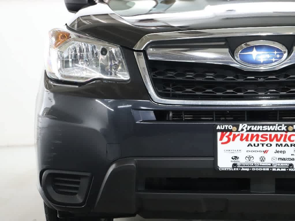 Used 2015 Subaru Forester 2.5i Premium AWD/4WD image 2