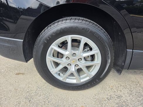 Used 2023 Chevrolet Equinox LT FWD image 17