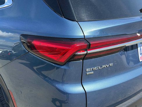 Certified 2025 Buick Enclave Preferred AWD/4WD image 14