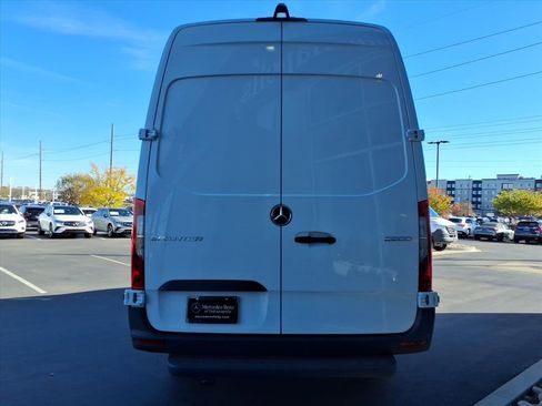 New 2026 Mercedes-Benz Sprinter 2500 image 5