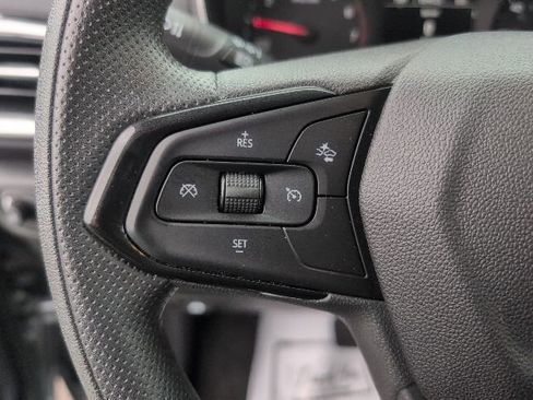 Used 2023 Chevrolet TrailBlazer LT FWD image 23