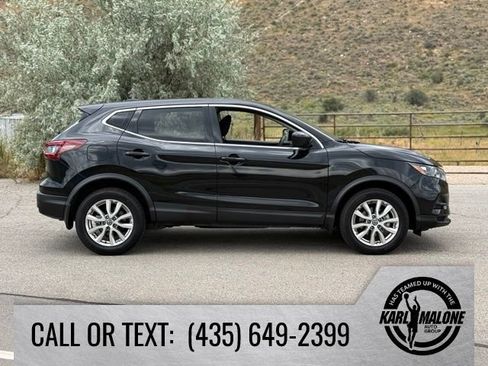 Used 2022 Nissan Rogue Sport S AWD/4WD image 6