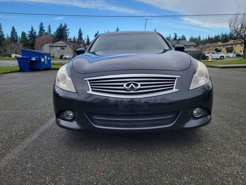 Used 2013 INFINITI G37 x w/ Premium Pkg image 2