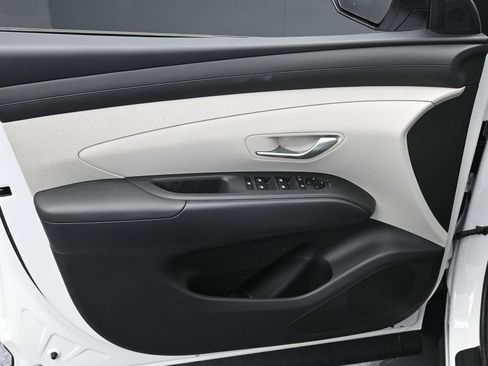 Used 2025 Hyundai Tucson SEL AWD/4WD image 29