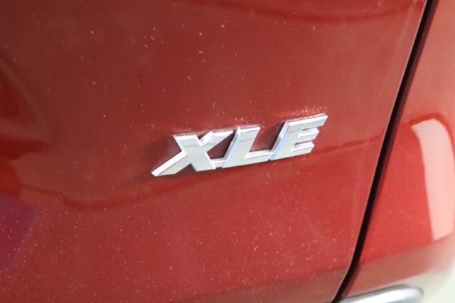 Used 2025 Toyota RAV4 XLE w/ Convenience Package FWD image 44