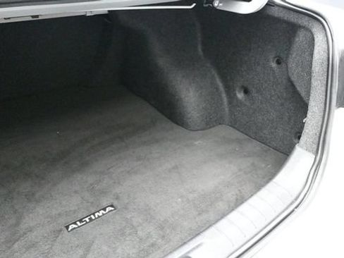 Used 2021 Nissan Altima 2.5 S FWD image 18