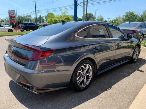 Used 2023 Hyundai Sonata SEL w/ Preferred Accessory Package FWD image 7