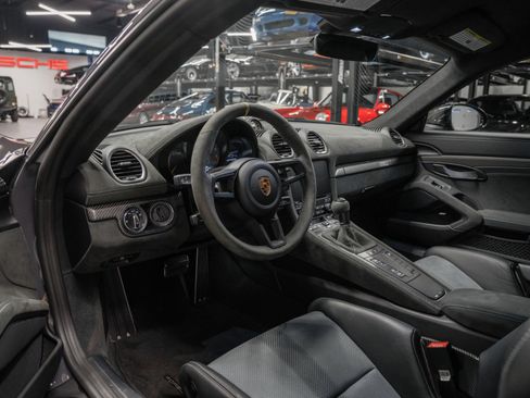 Used 2023 Porsche 718 Cayman GT4 RS image 13