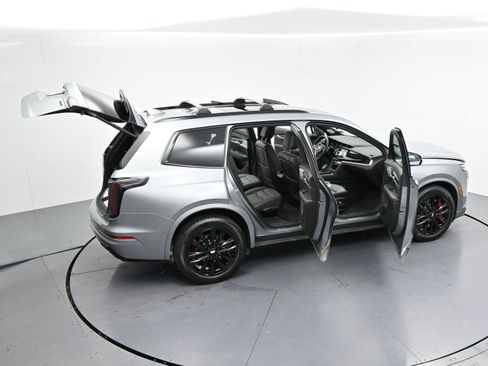 Certified 2024 Cadillac XT6 Sport w/ LPO, ONYX Package AWD/4WD image 41