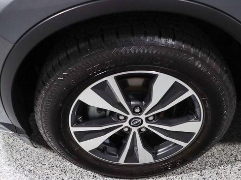 Used 2023 Nissan Murano SV FWD image 11