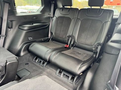 Used 2023 Jeep Grand Cherokee L Altitude image 36