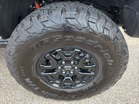 Certified 2024 Ford Bronco Raptor AWD/4WD image 11