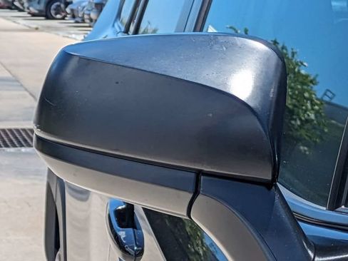 Used 2021 Toyota RAV4 LE w/ Carpet Mat Package (TMS) FWD image 13