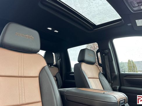 Certified 2025 Chevrolet Silverado 3500 High Country w/ Technology Package image 18