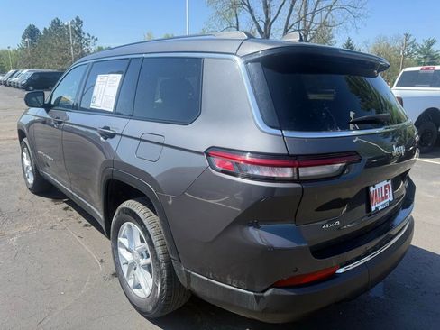 Used 2023 Jeep Grand Cherokee L Laredo AWD/4WD image 5