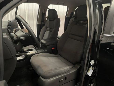 Used 2023 Nissan Frontier SV AWD/4WD image 32