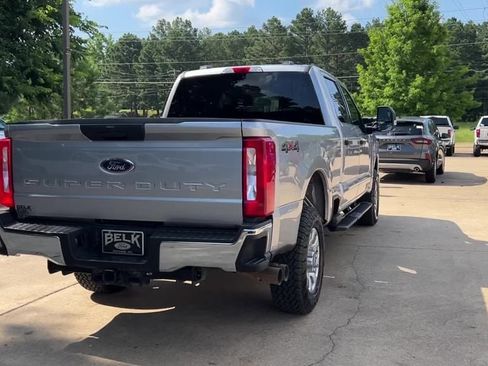 Used 2024 Ford F250 XLT image 6