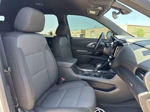 Certified 2023 Chevrolet Traverse LT w/ LPO, Floor Liner Package AWD/4WD image 33