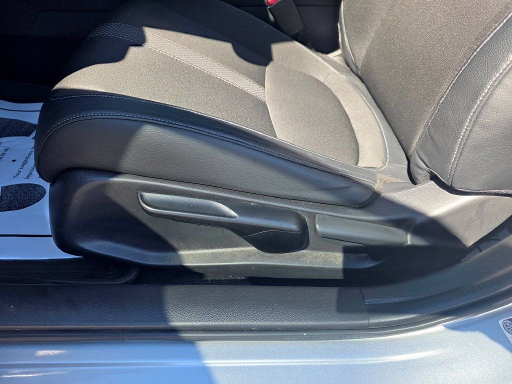 Used 2021 Honda Civic Sport image 10