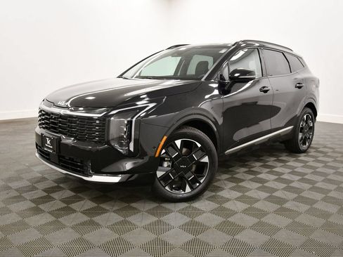 Certified 2026 Kia Sportage SX AWD/4WD image 2