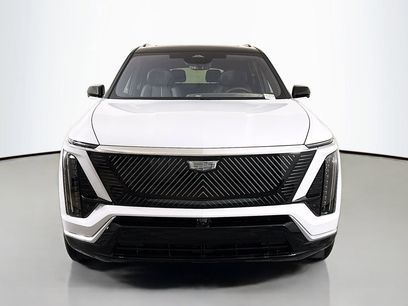 New 2026 Cadillac Vistiq Luxury
