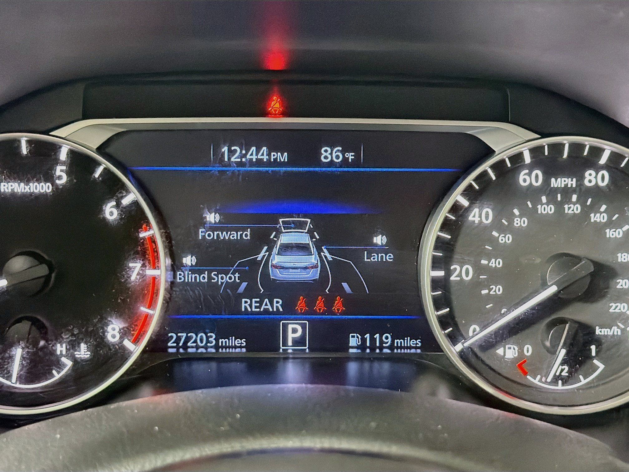 Used 2024 Nissan Altima 2.5 SV FWD image 19