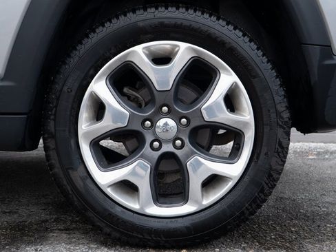 Used 2018 Jeep Compass Limited w/ Navigation Group image 13