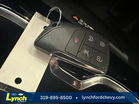 Used 2026 Chevrolet Traverse High Country w/ LPO, Floor Liner Package AWD/4WD image 18