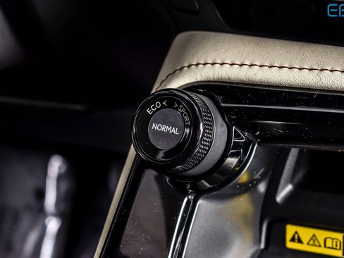 Used 2024 Lexus NX 450h+ AWD w/ Luxury Package image 28