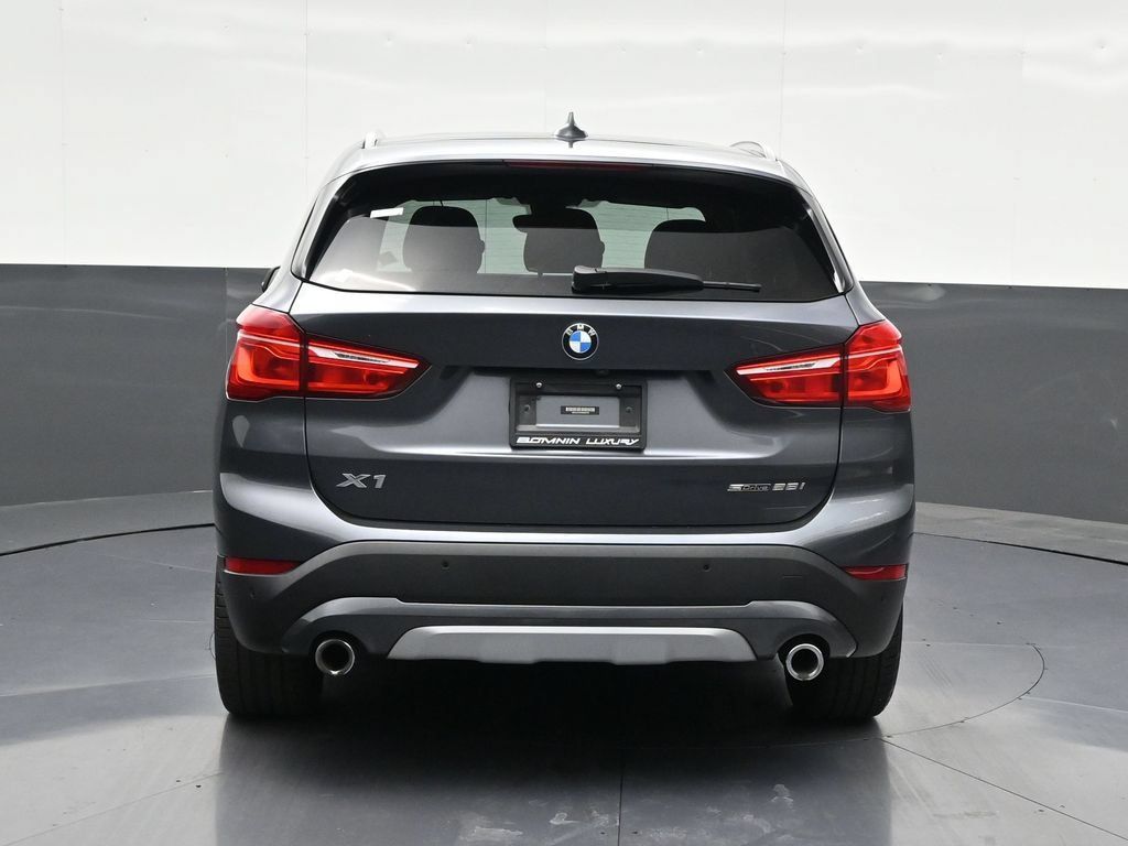 Used 2021 BMW X1 sDrive28i w/ Convenience Package FWD image 4