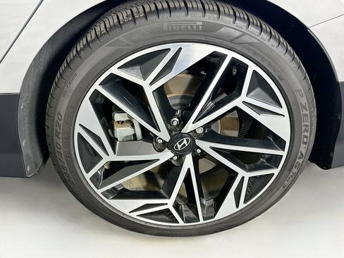 Used 2024 Hyundai Ioniq 6 SEL RWD image 11