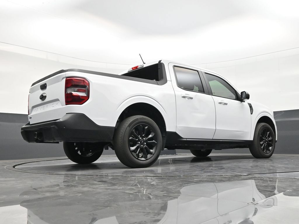 Used 2024 Ford Maverick Lariat w/ Black Appearance Package FWD image 24