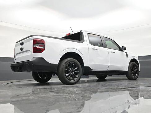 Used 2024 Ford Maverick Lariat w/ Black Appearance Package FWD image 24