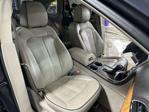 Used 2013 Lincoln MKX AWD image 27