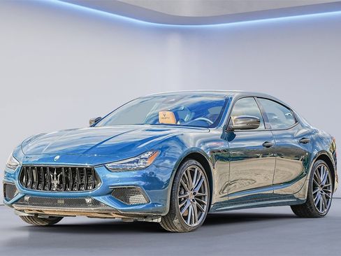 Used 2024 Maserati Ghibli Trofeo image 8