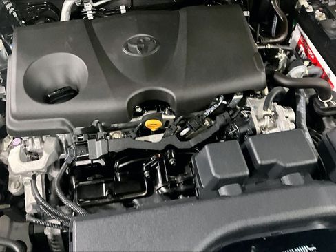 Certified 2024 Toyota RAV4 LE AWD/4WD image 33