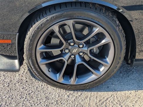 Used 2023 Dodge Challenger R/T Scat Pack w/ Plus Package image 10