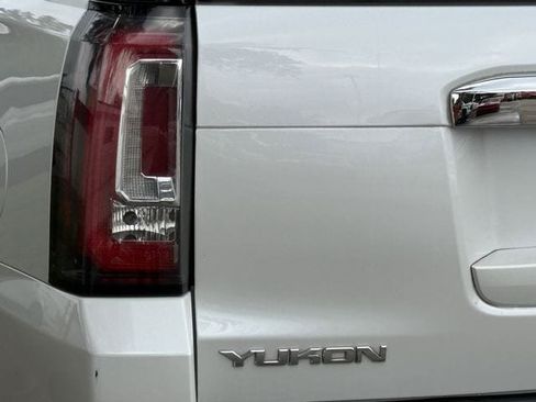 Used 2016 GMC Yukon Denali w/ Open Road Package AWD/4WD image 6