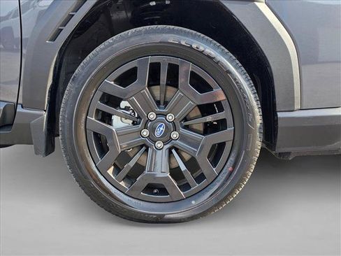 Certified 2026 Subaru Outback Limited XT AWD/4WD image 9