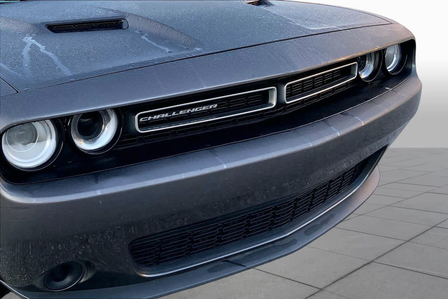 Used 2023 Dodge Challenger SXT RWD image 26