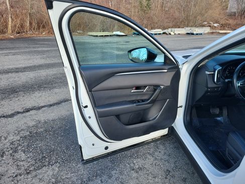 Used 2023 MAZDA CX-50 2.5 S w/ Cargo Package image 15