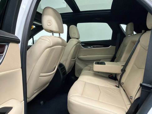 Used 2019 Cadillac XT5 Luxury image 17